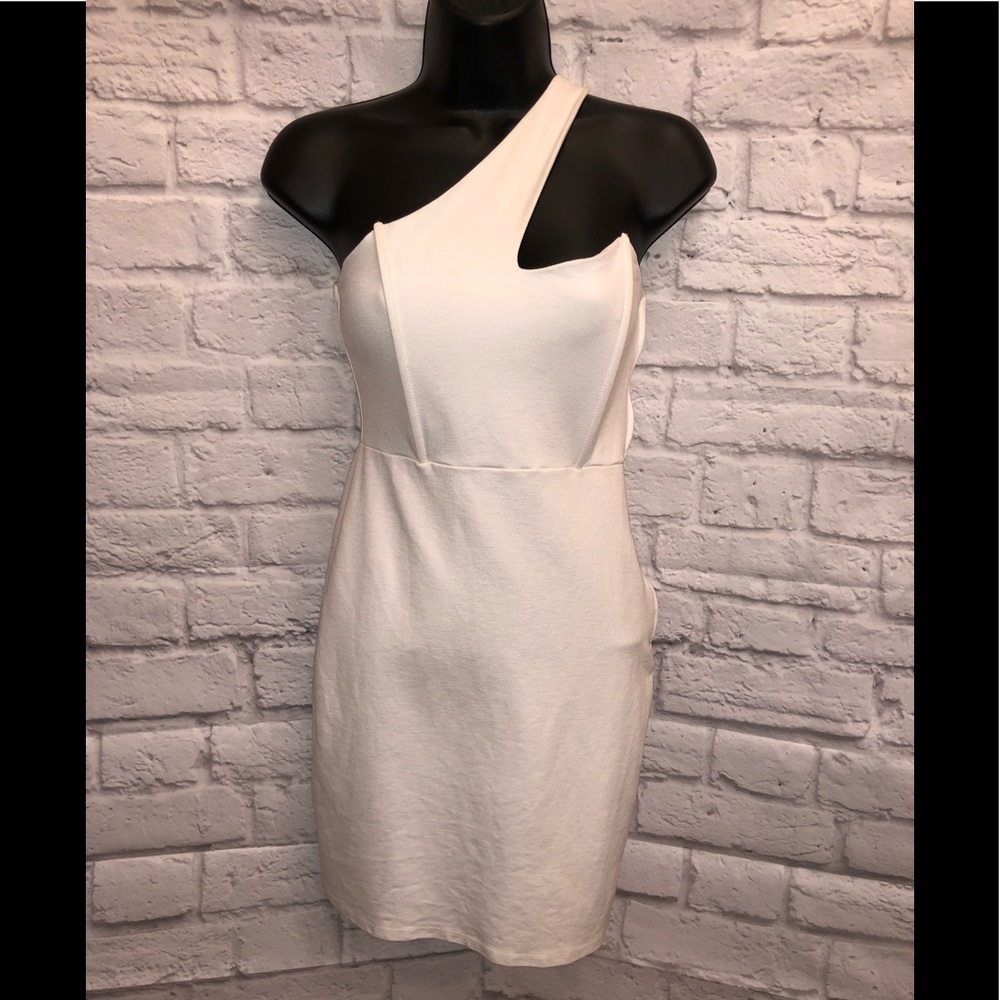 ⭐️Sexy⭐️ One shoulder halter bodycon dress